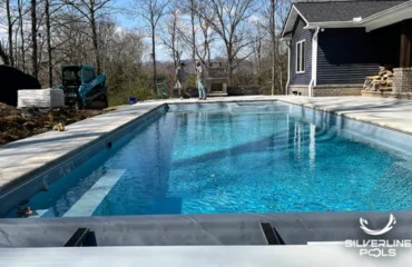 Top 10 Benefits of a Backyard Swimming Pool